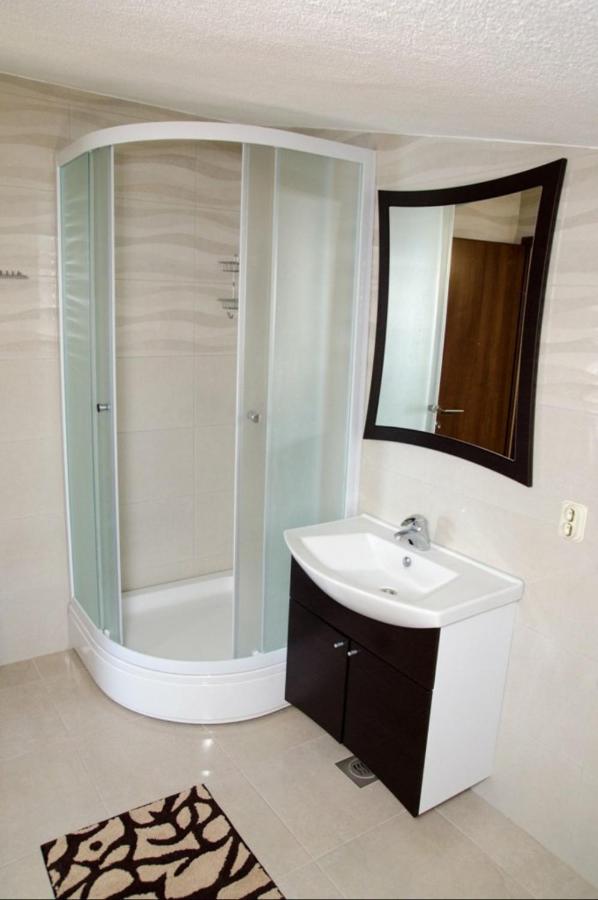 Apartmani Alfijo Клек Экстерьер фото